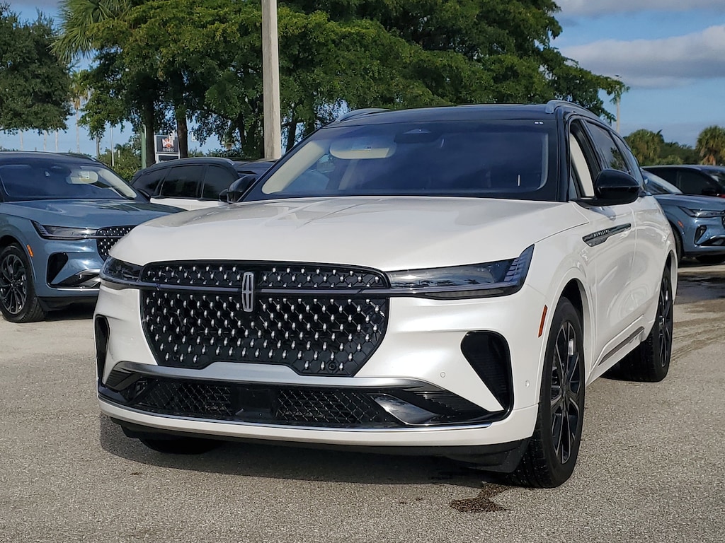 Certified 2024 Lincoln Nautilus Reserve SUV