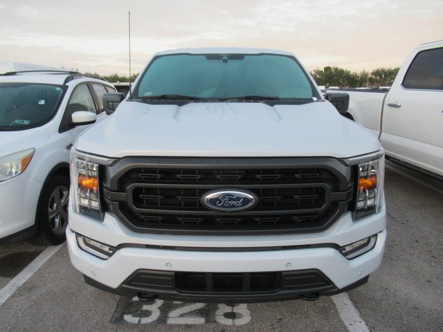 2022 Ford F-150 XLT photo 2