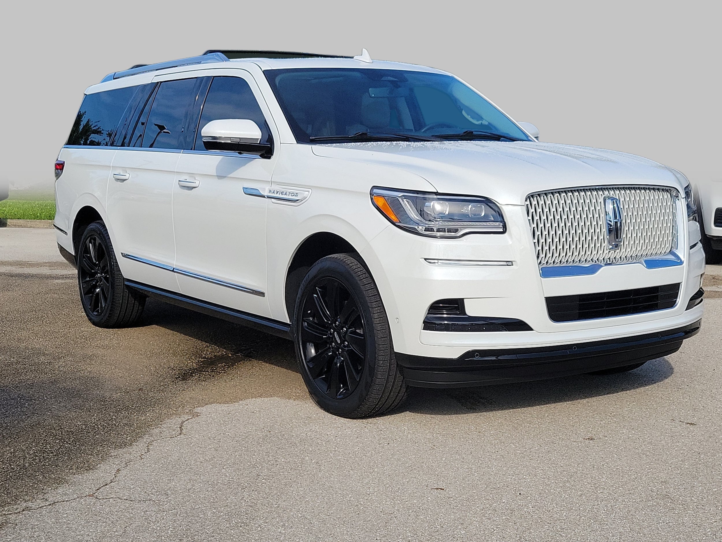 2024 Lincoln Navigator L