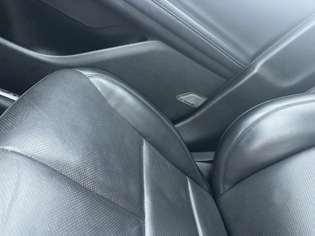 2022 Lincoln Corsair Standard photo 3