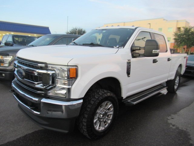 2022 Ford F-350 XL photo 3
