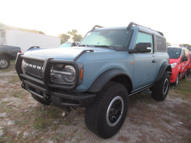 2022 Ford Bronco Badlands photo 3