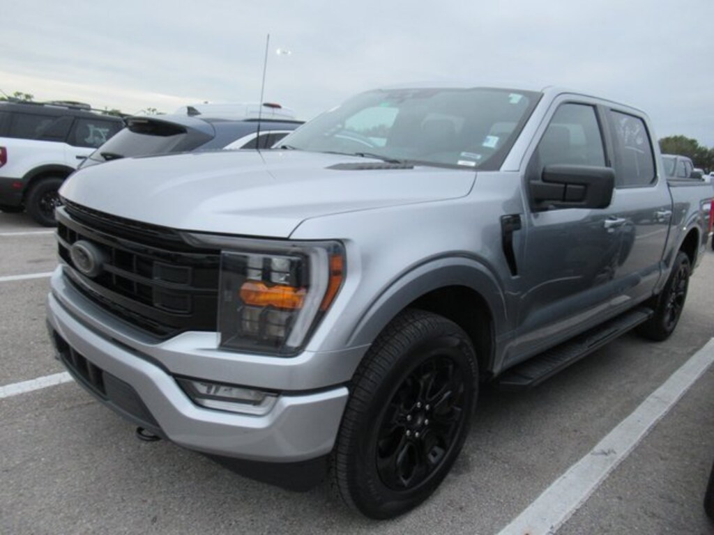 Used 2022 Ford F-150 XLT Crew Cab Truck
