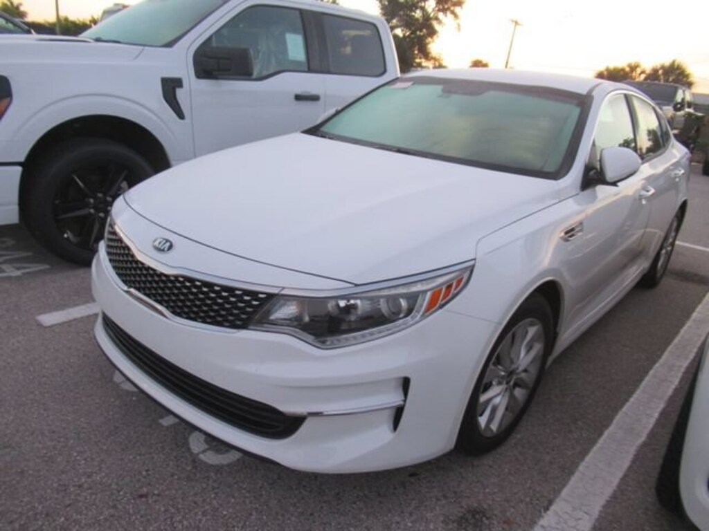 Certified 2018 Kia Optima EX SEDAN