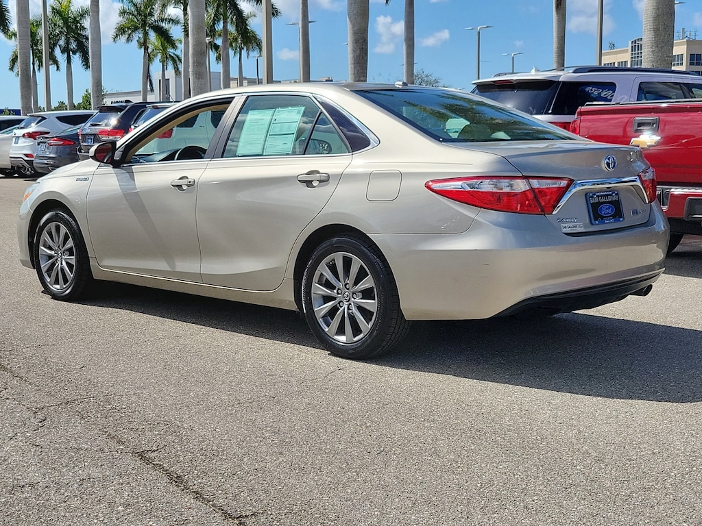 Certified 2017 Toyota Camry SE SEDAN