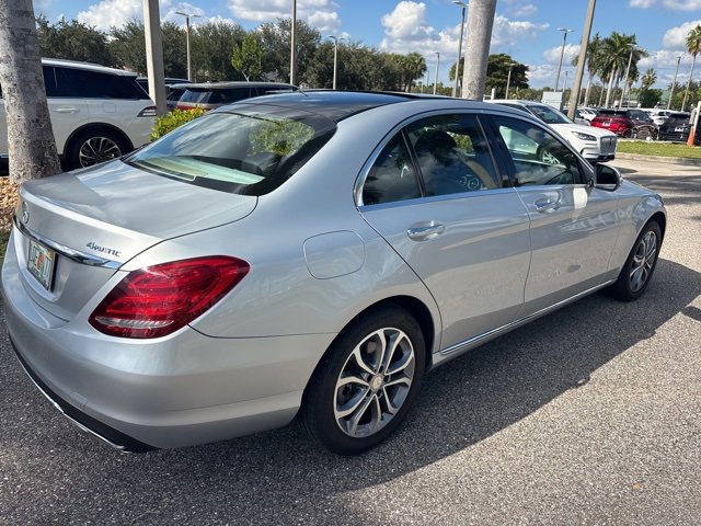 2015 Mercedes Benz C 300 4MATIC photo 3