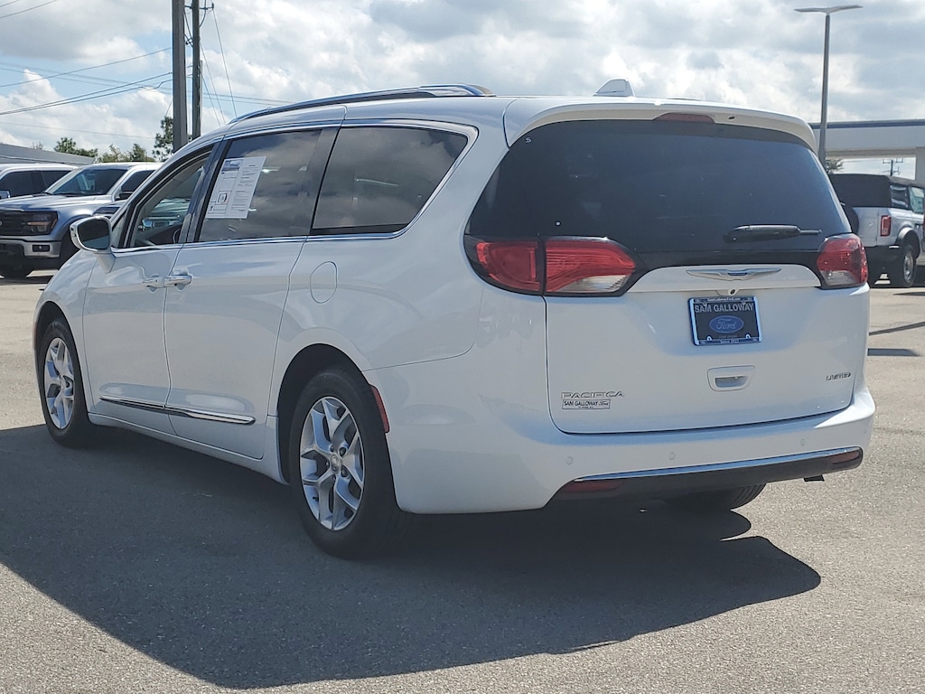 Used 2020 Chrysler Pacifica Limited Passenger Van