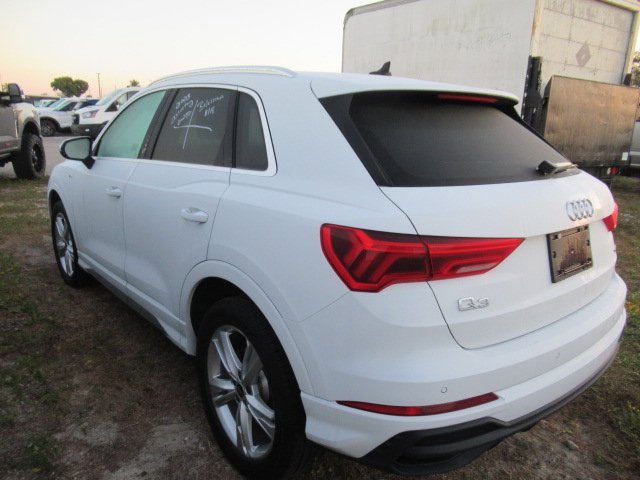 2023 Audi Q3 45 TFSI S line Premium photo 4