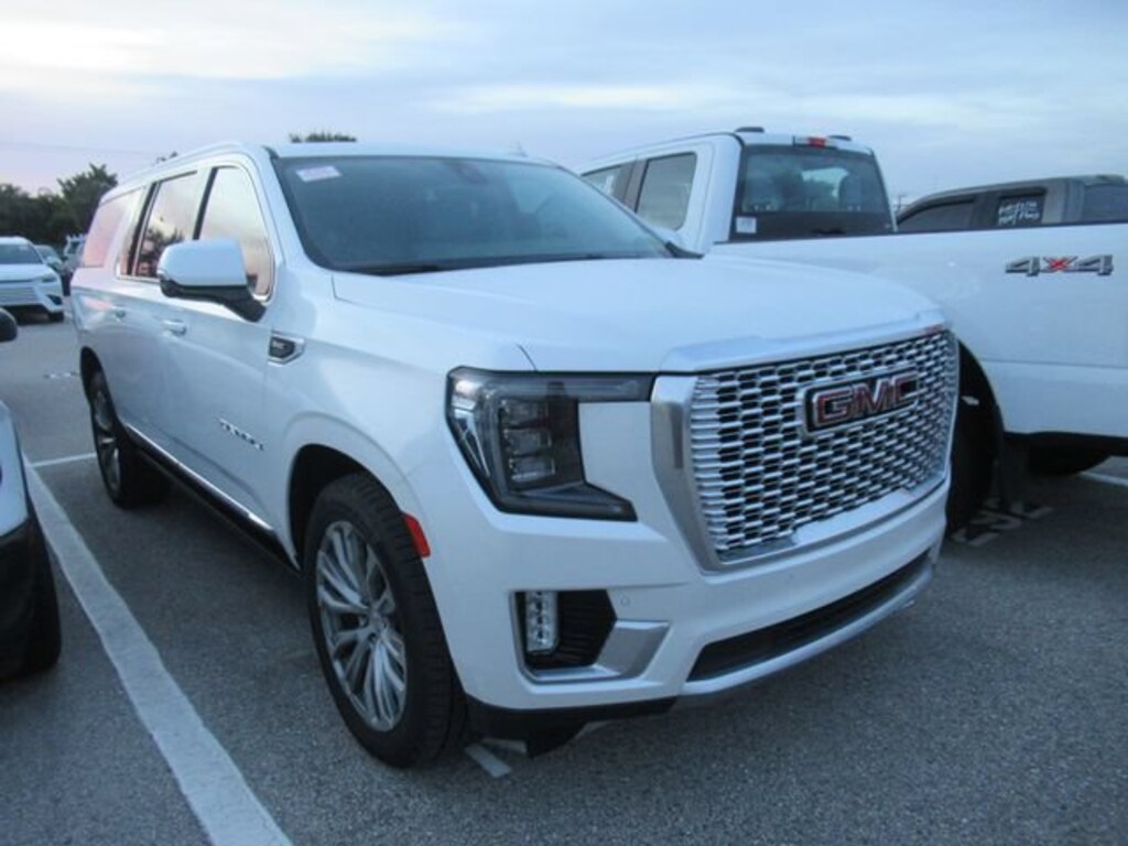 Used 2021 GMC Yukon XL