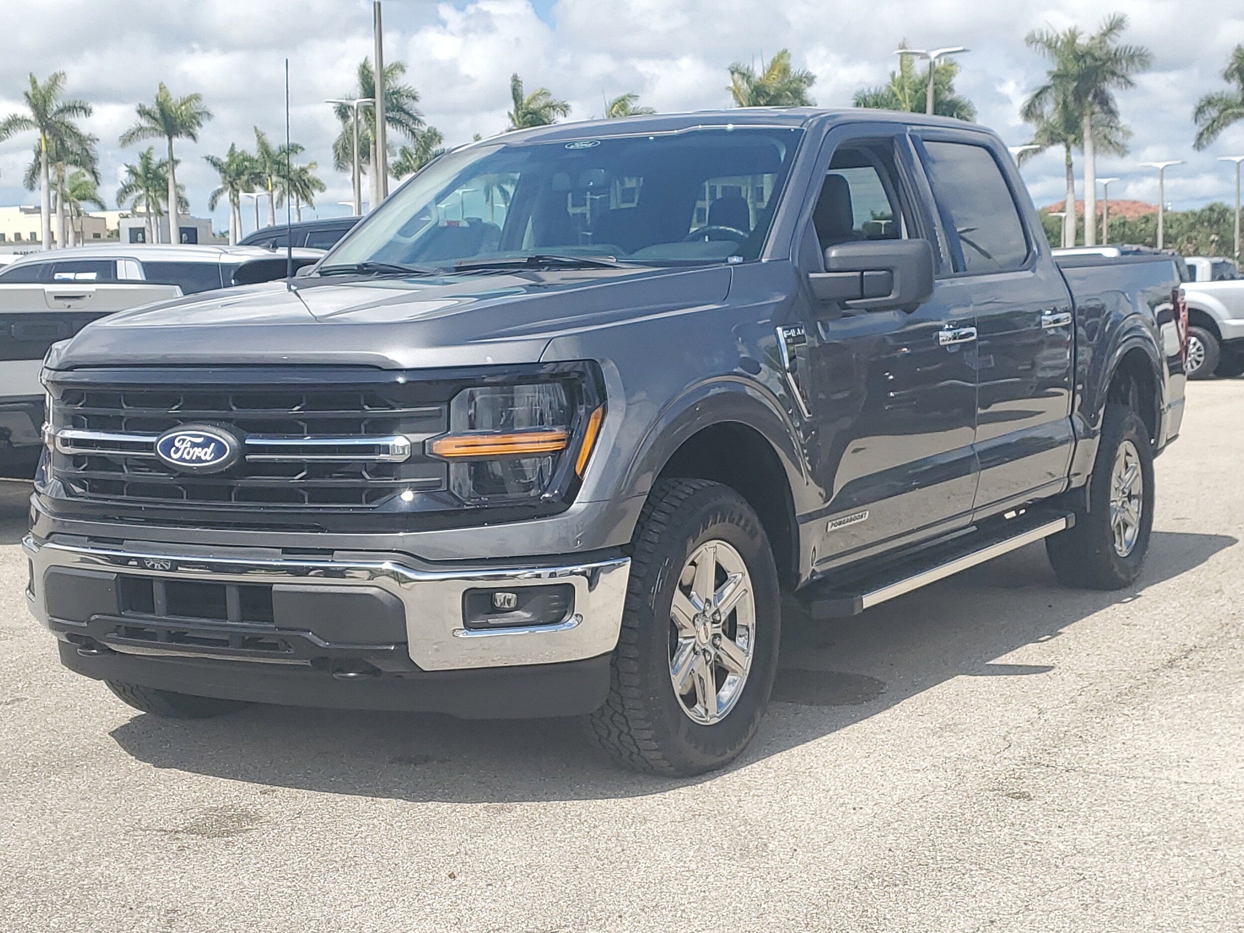 2024 Ford F-150 XLT photo 3