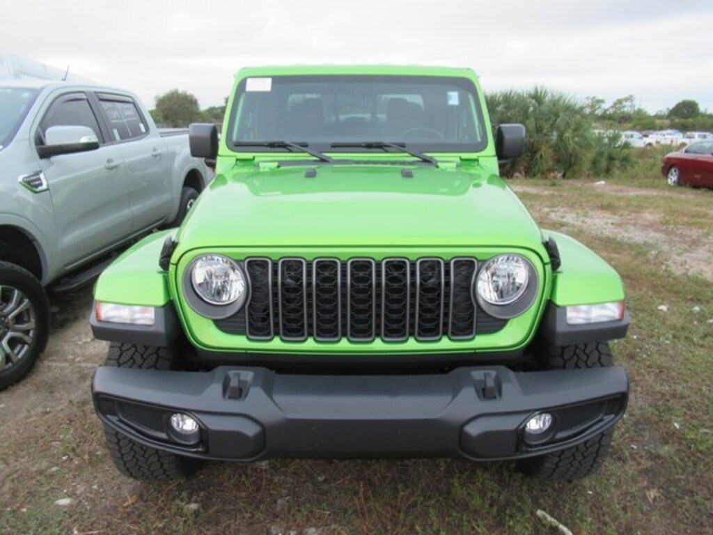 Used 2025 Jeep Gladiator Nighthawk Nighthawk 4x4 *Ltd Avail*