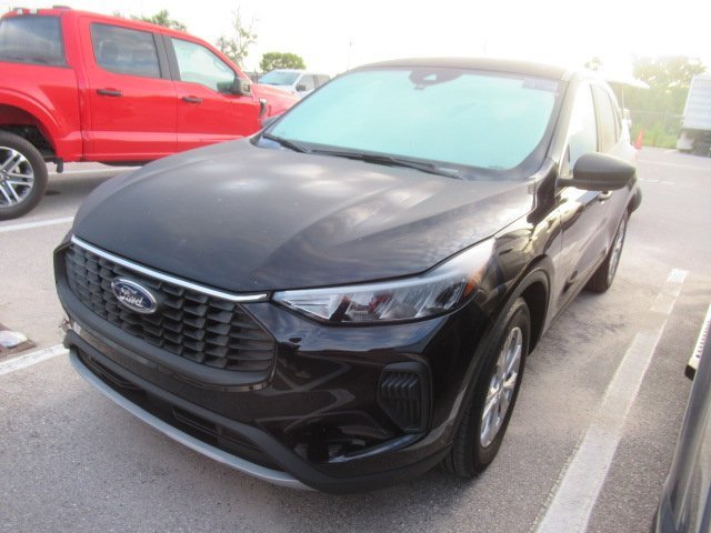 2023 Ford Escape Active photo 2