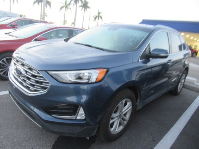 2019 Ford Edge SEL photo 3