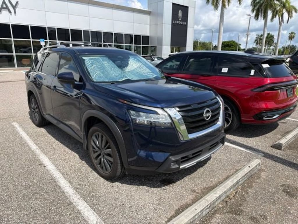 Certified 2022 Nissan Pathfinder SL SUV