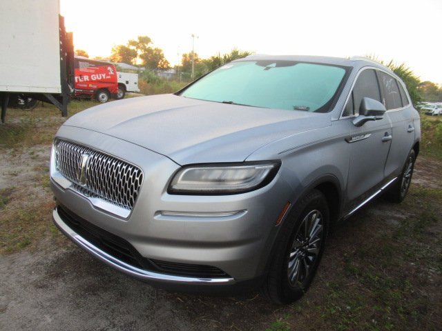 2021 Lincoln Nautilus Standard photo 3