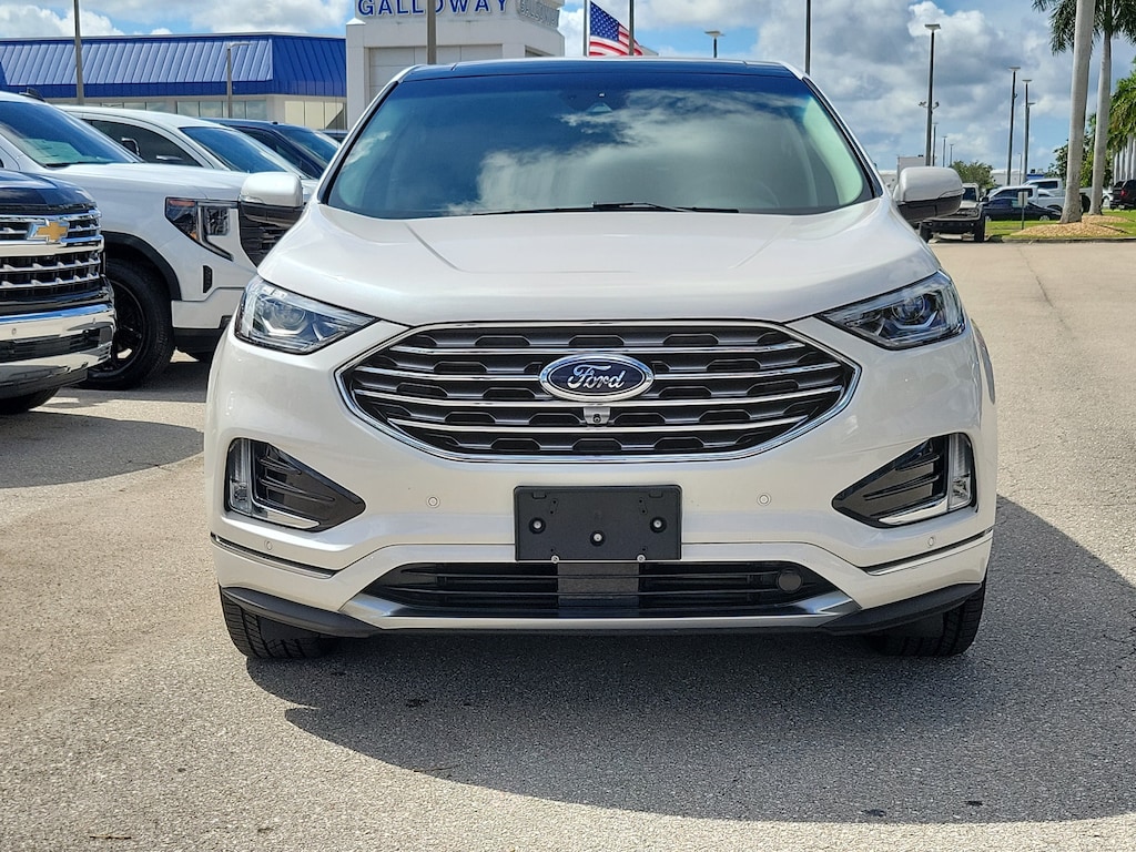 Certified 2019 Ford Edge Titanium SUV