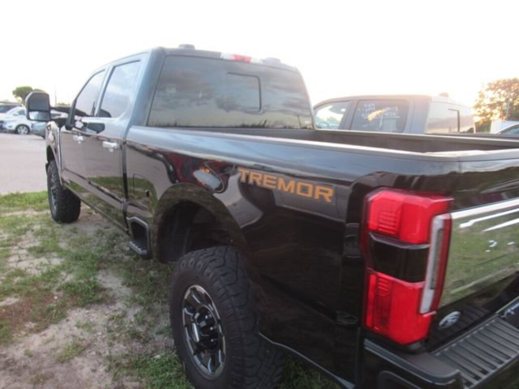 Certified 2024 Ford F-350 Platinum CREW CAB TRUCK