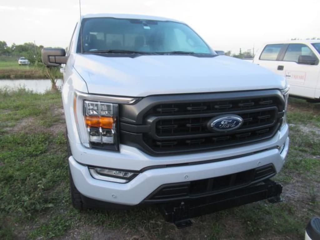 Used 2021 Ford F-150 XLT Crew Cab Truck