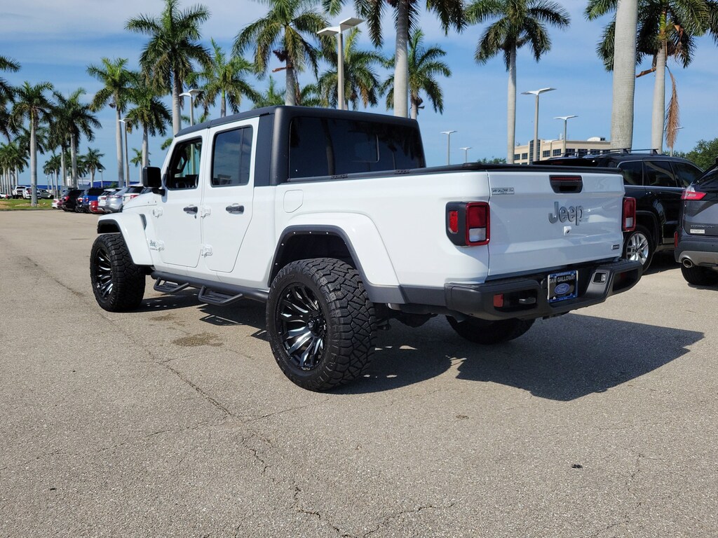Certified 2022 Jeep Gladiator Overland CREW CAB SHORT BED TRUCK