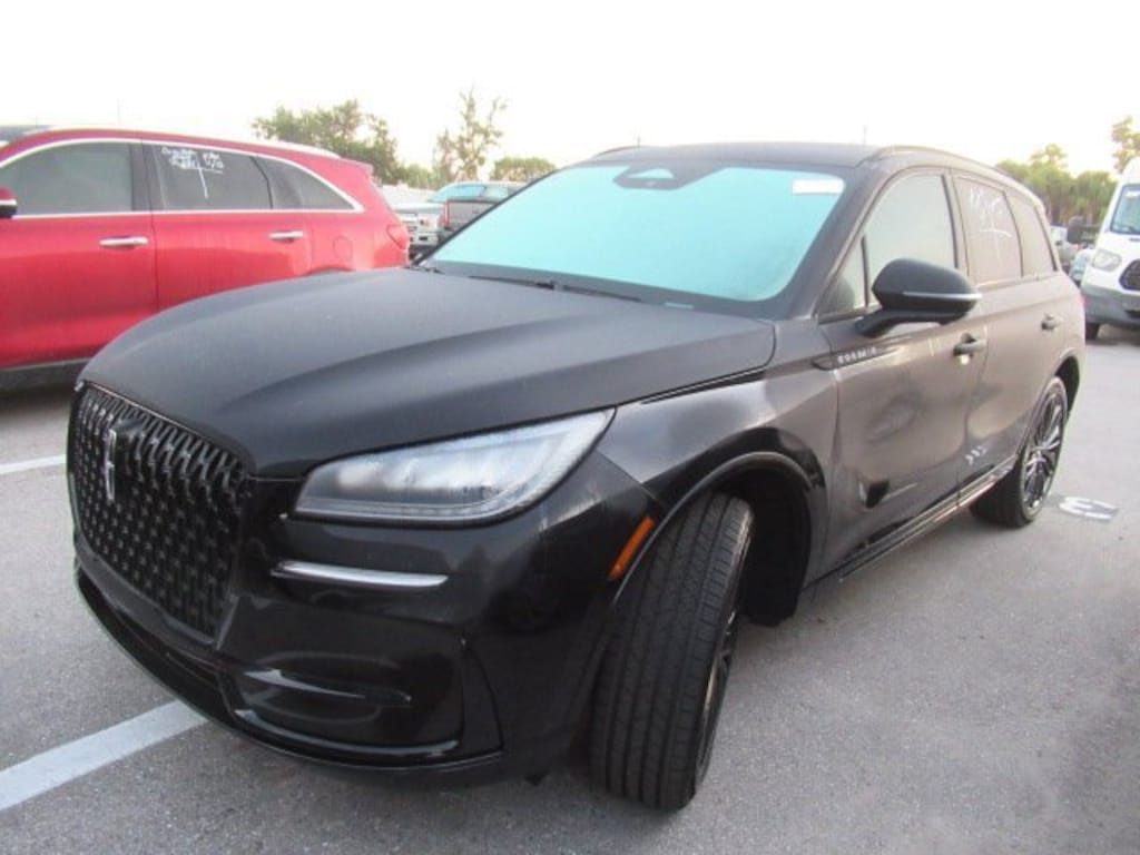 Certified 2025 Lincoln Corsair Premiere SUV