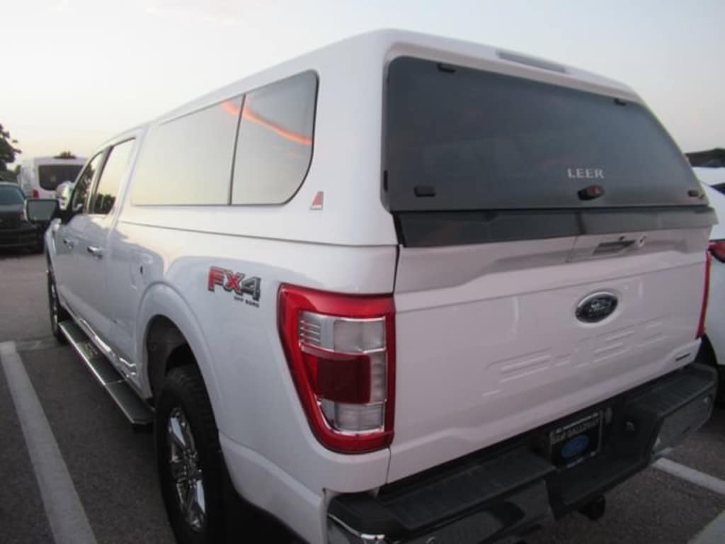 Used 2023 Ford F-150 Lariat Crew Cab Truck