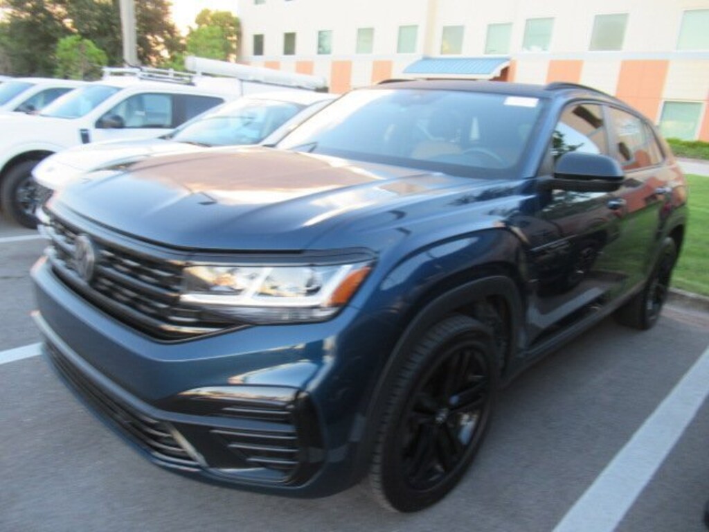 Certified 2023 Volkswagen Atlas Cross Sport 3.6 V6 SEL R-Line Black SUV