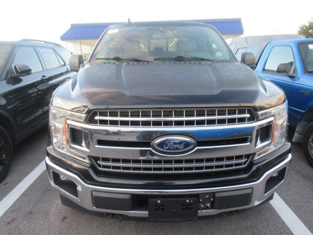 2020 Ford F-150 XLT photo 2