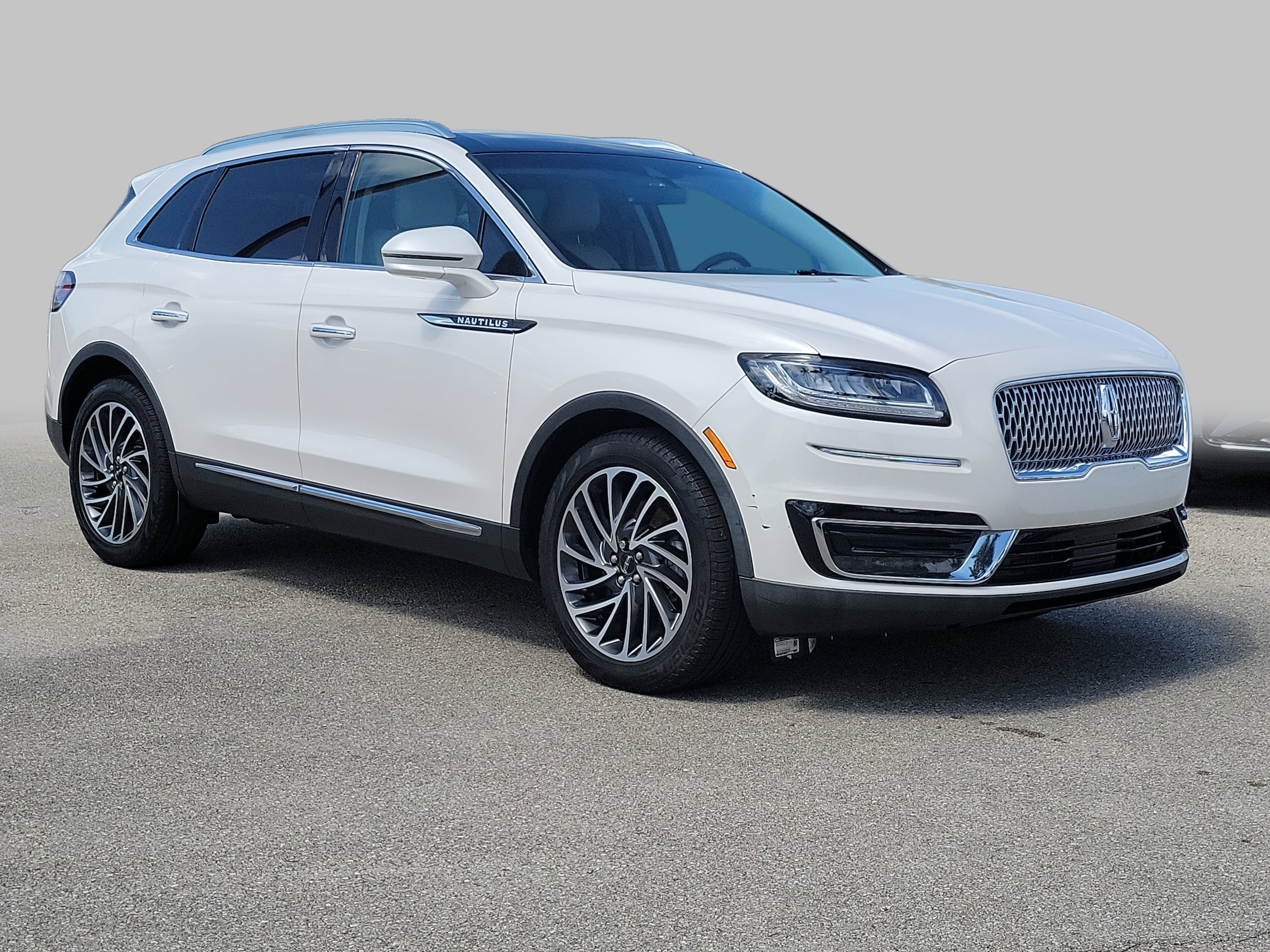 2019 Lincoln Nautilus Reserve