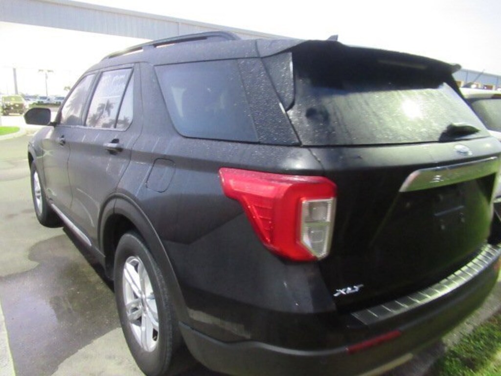 Used 2022 Ford Explorer XLT SUV