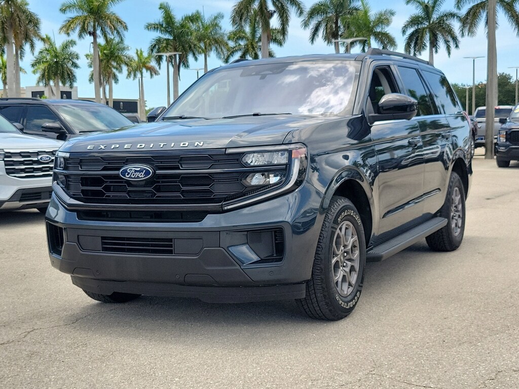 Certified 2025 Ford Expedition Active SUV