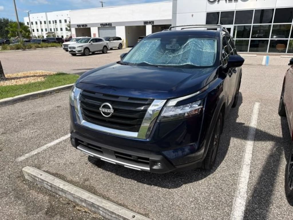 Certified 2022 Nissan Pathfinder SL SUV