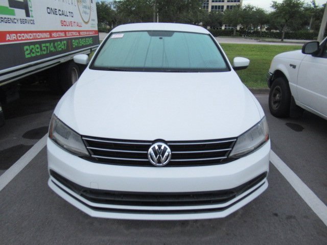 2017 Volkswagen Jetta 1.4T S photo 2