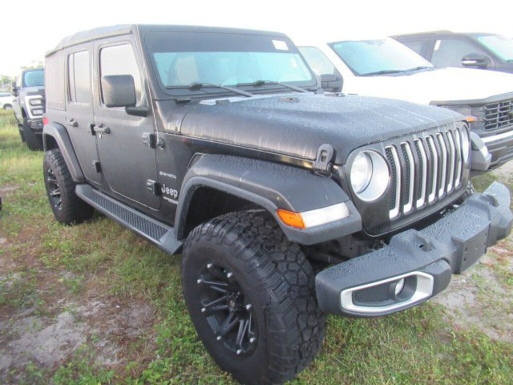 Used 2021 Jeep Wrangler Unlimited Sahara SUV