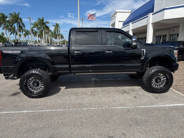 2022 Ford F-250 Platinum photo 4