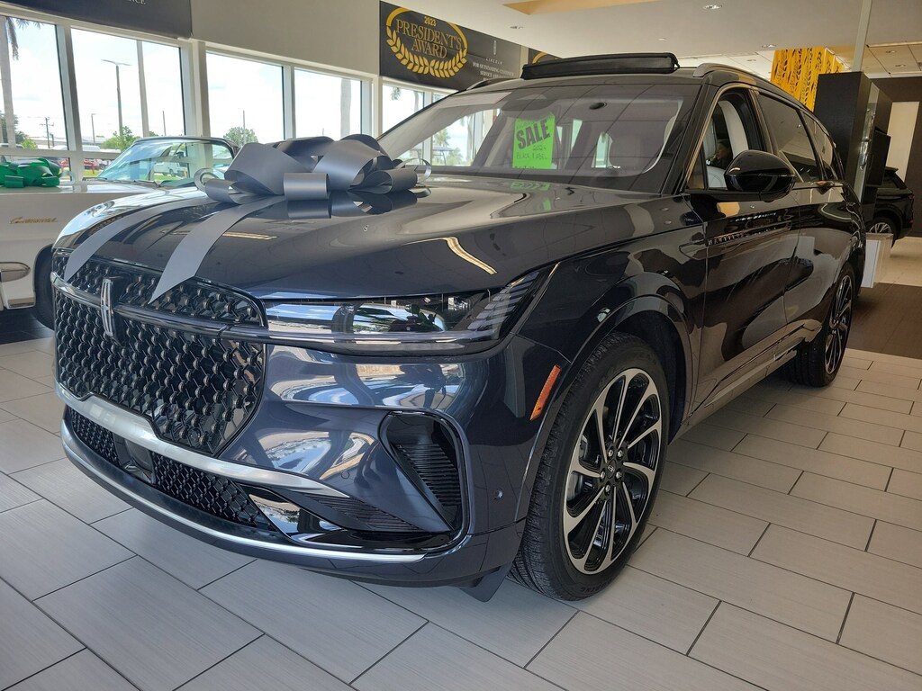 Certified 2024 Lincoln Nautilus LBL Black Label SUV