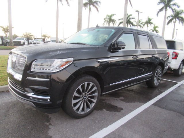 2020 Lincoln Navigator L Reserve photo 3