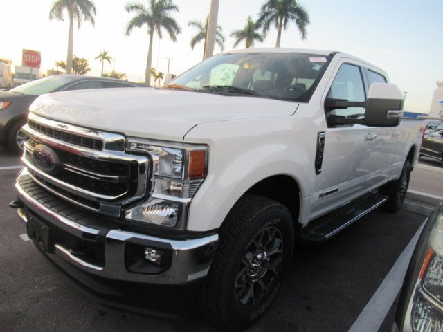 2020 Ford F-350 Lariat photo 2