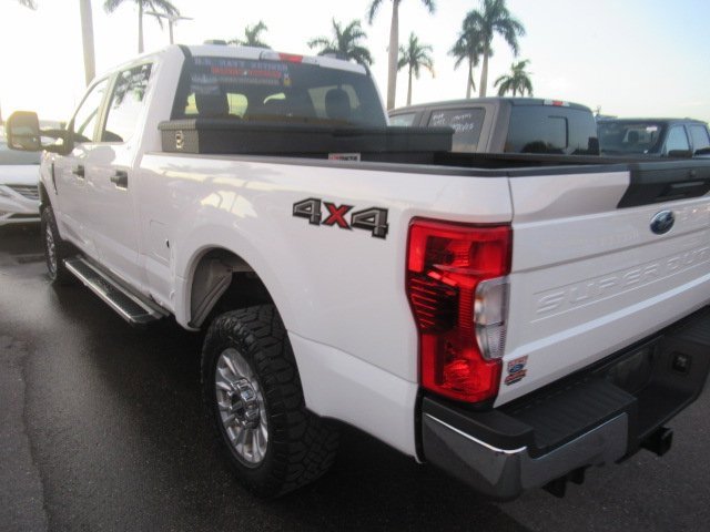 2022 Ford F-350 XL photo 4