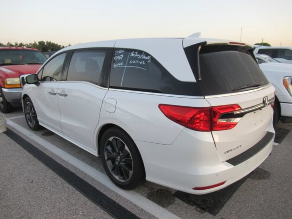 Certified 2024 Honda Odyssey Elite PASSENGER VAN