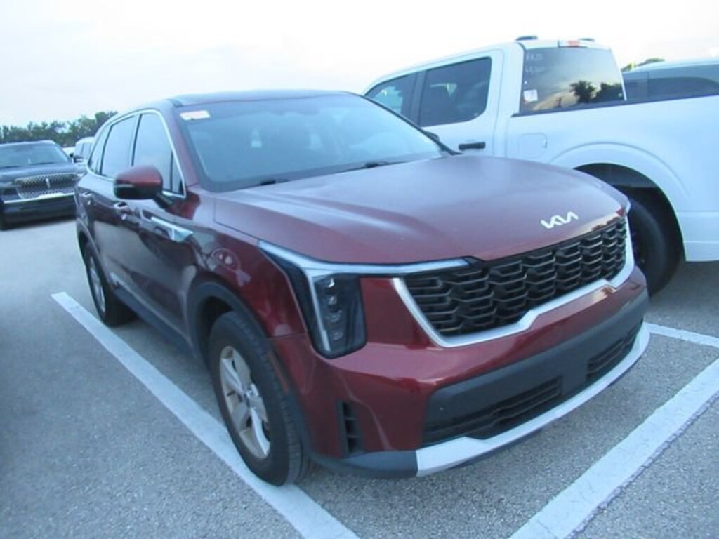 Certified 2024 Kia Sorento LX SUV