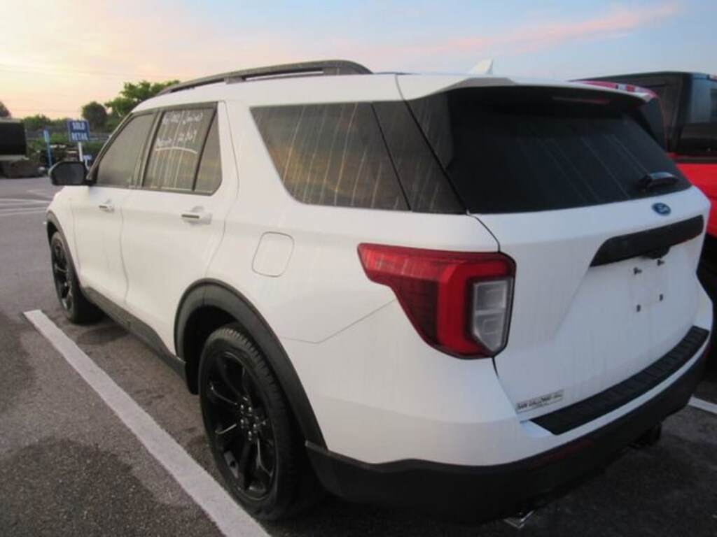Certified 2022 Ford Explorer XLT SUV