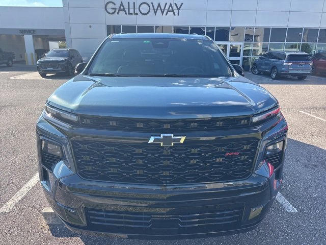 2024 Chevrolet Traverse RS photo 2