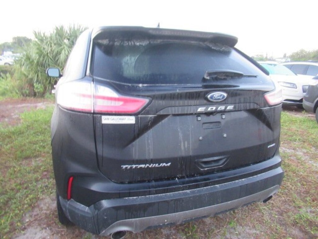 Used 2022 Ford Edge Titanium SUV