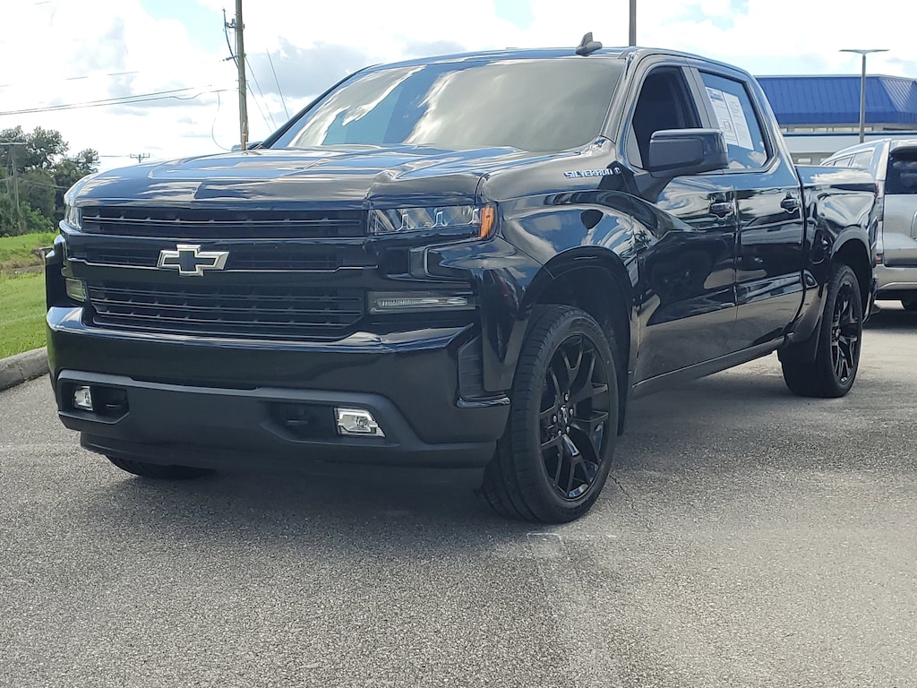 Used 2020 Chevrolet Silverado 1500 RST Crew Cab Truck