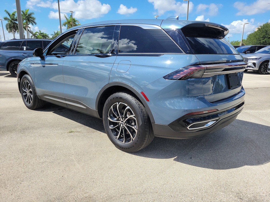 Certified 2025 Lincoln Nautilus Premiere SUV