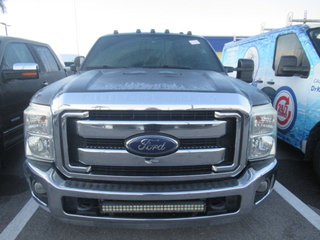 2015 Ford F-250 Lariat photo 2