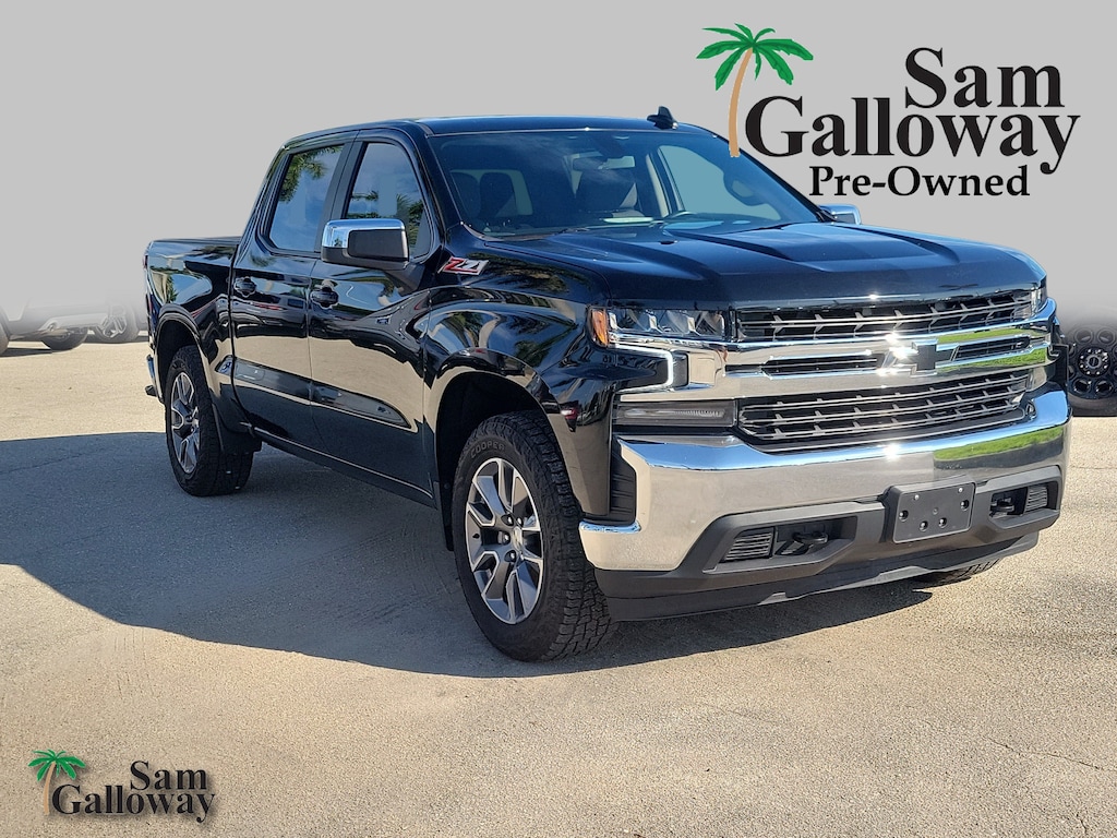 Certified 2021 Chevrolet Silverado LT CREW CAB SHORT BED TRUCK