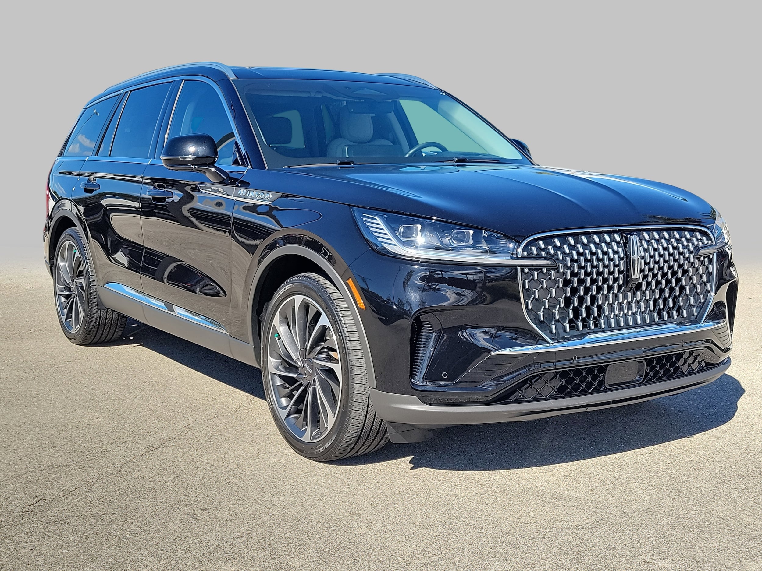 2025 Lincoln Aviator Reserve's photo