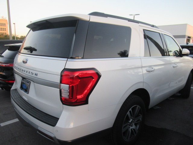 2024 Ford Expedition XLT photo 4