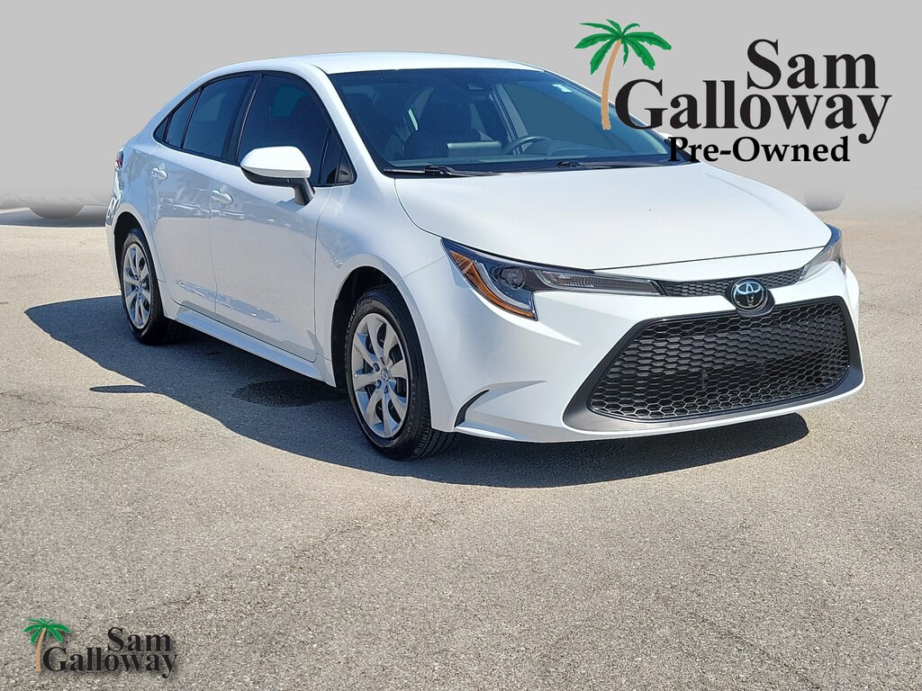 Certified 2022 Toyota Corolla LE SEDAN